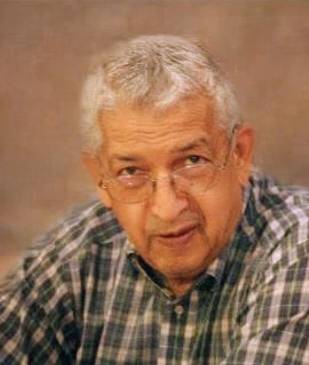 Dr. Tarique Firozvi